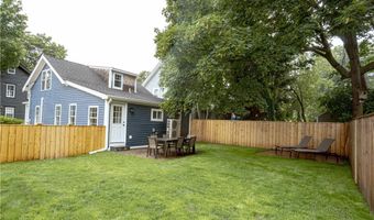 57 Callender Ave, Newport, RI 02840