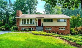 4006 JUSTINE Dr, Annandale, VA 22003