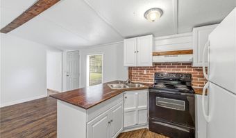 1386 Etheridge Dr, Auburn, GA 30011