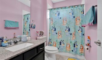 3200 PINENUT Dr, Apopka, FL 32712