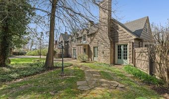 1134 Glamorgan St, Alliance, OH 44601