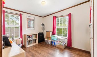 208 Longboat Ave, Beachwood, NJ 08722