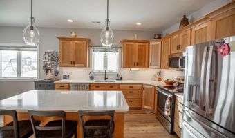 2320 Eastland Dr, Algona, IA 50511