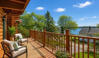 23278 W Lake Shore Dr, Antioch, IL 60002