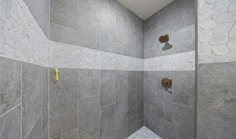 1009 W Aspen Ridge Cir, Polk City, IA 50226