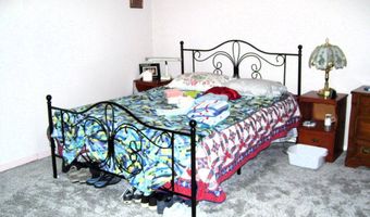 610 BURKE St, Ashdown, AR 71822