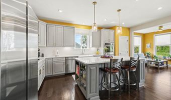 3580 Bella Vista Dr, Ann Arbor, MI 48108