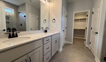 386 Glassmine Trl 35, Aberdeen, NC 28315