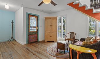 220 Main -105 South Toulme St, Bay St. Louis, MS 39520