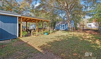 507 E Pine St, Atmore, AL 36502
