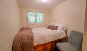 82 Pond Rd, Campton, NH 03223