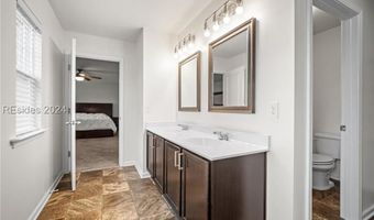 37 Kings Cross Ct, Beaufort, SC 29902