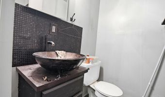 210 Sekitan Ave, Addyston, OH 45001