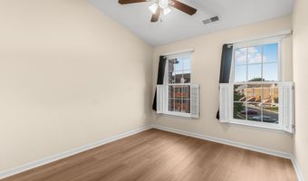 43729 STOKE CHAPEL Ter, Ashburn, VA 20148