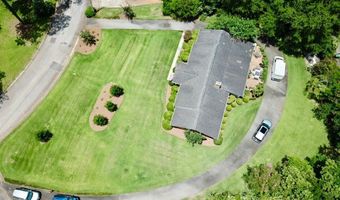 205 Valley Dr, Americus, GA 31709