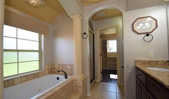 3902 SW Flatrock Ave, Bentonville, AR 72712