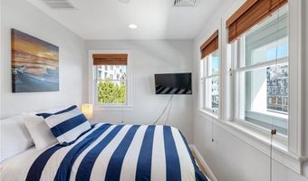 21 Brown And Howard Wharf, Newport, RI 02840