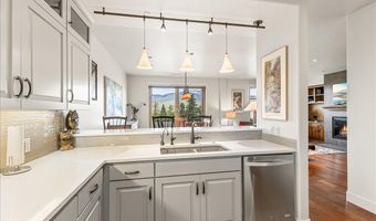175 Lithia Way 303, Ashland, OR 97520