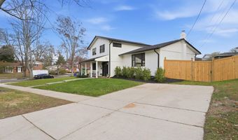 9803 DE PAUL Dr, Bethesda, MD 20817
