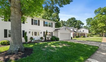 1858 Dougherty Estates Dr, Ballwin, MO 63021