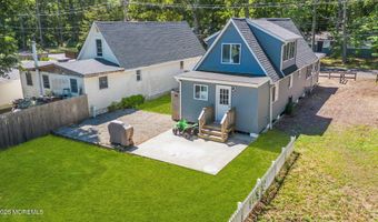375 E Barnegat Ave, Bayville, NJ 08721