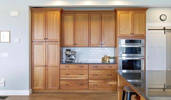 20 Pinnacle Ln, Bow, NH 03304