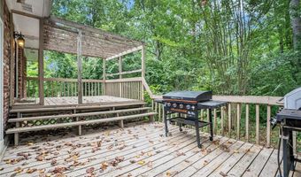 6675 Dillon Rd, Austell, GA 30168