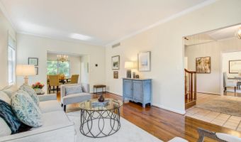 6212 MASSACHUSETTS Ave, Bethesda, MD 20816