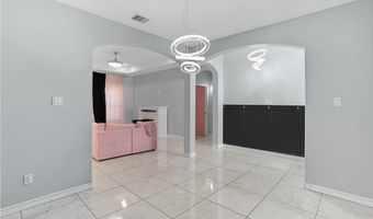 707 Starboard Ct, Aransas Pass, TX 78336