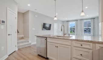 100 LAWNDALE Dr, Bowie, MD 20716