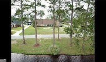 220 Lake Shore Dr, Alma, GA 31510