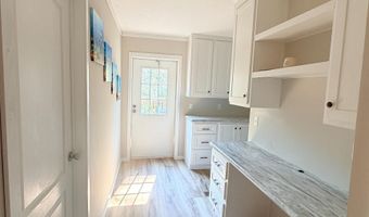 135 OAKVIEW Dr, Ashville, AL 35953