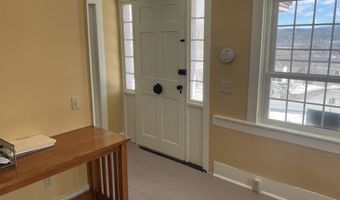 56 S Pleasant St, Bradford, VT 05033