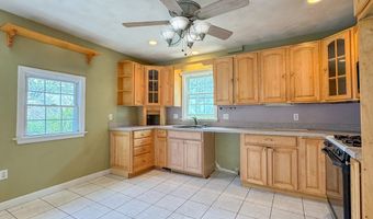 24 Friendship St, Billerica, MA 01821