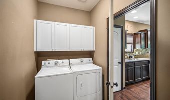 1458 NE Falstaff Ln, Ankeny, IA 50021