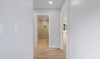 622 46TH St, Astoria, OR 97103