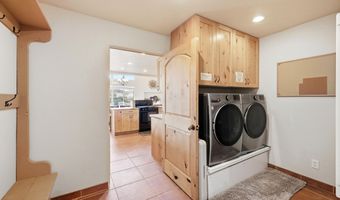 75 N 200 E St, Alton, UT 84710