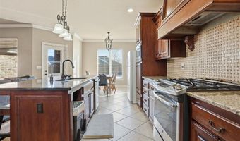 912 Stephanie Ln, Altus, OK 73521