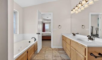 1828 Caribou Cir, Altus, OK 73521