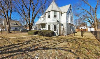 1134 Rapids St, Adel, IA 50003