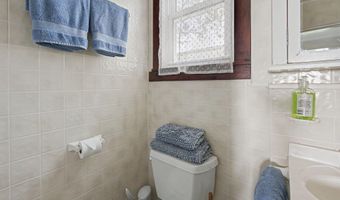 513 10th Ave, Belmar, NJ 07719
