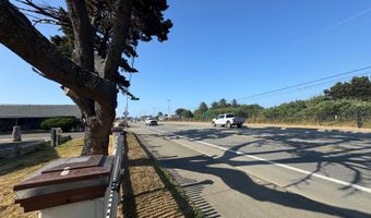 1640 OREGON Ave, Bandon, OR 97411