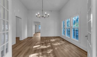 411 S Hutchinson Ave, Adel, GA 31620