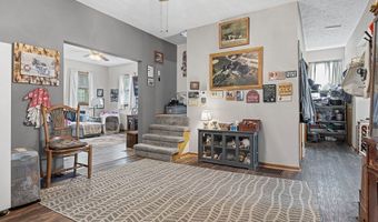 5869 Beechwood Ave, Alliance, OH 44601