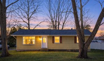 1124 Spray Ave, Beachwood, NJ 08722