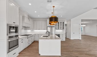 5115 Oaklawn Park Dr, Blanchard, LA 71107