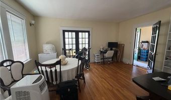 105 Eldridge St, Cranston, RI 02910