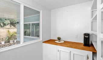 7326 San Bartolo St 220, Carlsbad, CA 92011