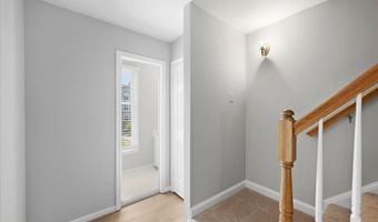 299 S PICKETT St, Alexandria, VA 22304
