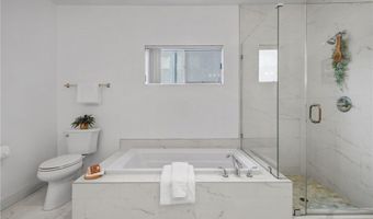 1921 Malcolm Ave 201, Los Angeles, CA 90025